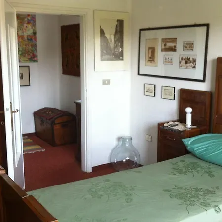 Feriehus Holiday Casa 2 *